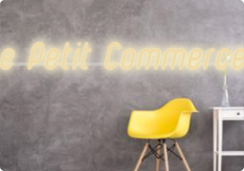 Custom text: Le Petit Commerce